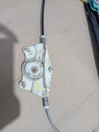 Elevalunas Delantero Derecho VW Touareg
