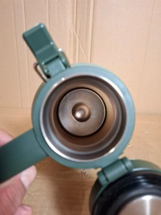Termo Stanley 1.9L Verde