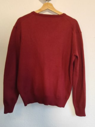 Jersey MCM Lana Rojo Cuello Pico Talla M