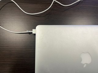 MacBook Air 13” 2015 8GB RAM 256GB SSD
