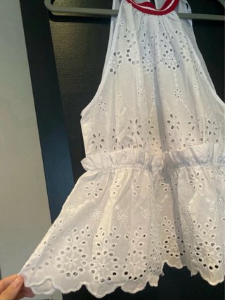 Top halter blanco Zara con encaje