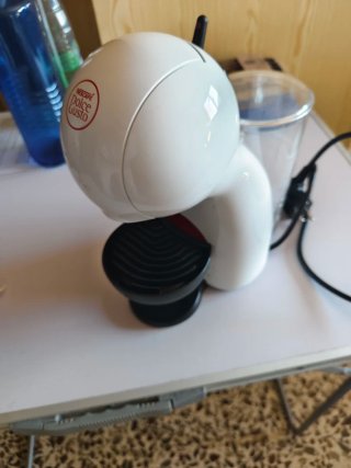Cafetera Dolce Gusto Blanca