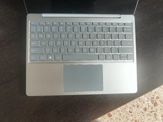 Microsoft Surface i5 Go 256GB Argento