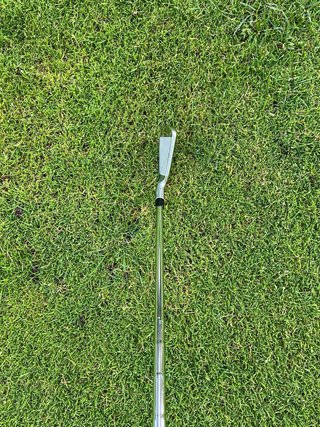 Hierro 4 Titleist T200 KBS Tour lite S