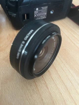 Canon EOS-1Ds Mark II Cámara y objetivo 40mm canon