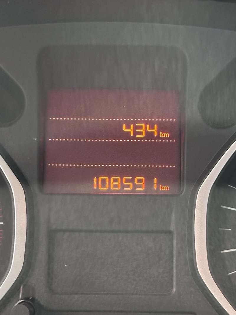 Citroën C-Élysée 1.6 BlueHDi Exclusive 2016, foto 14