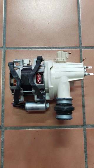 Bomba lavavajillas motor condensador
