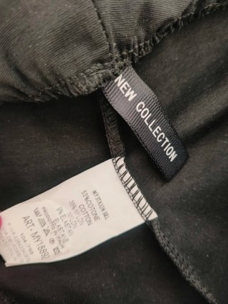 Pantalón negro ancho