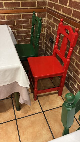 Mesas y Sillas de Madera desguace restaurante