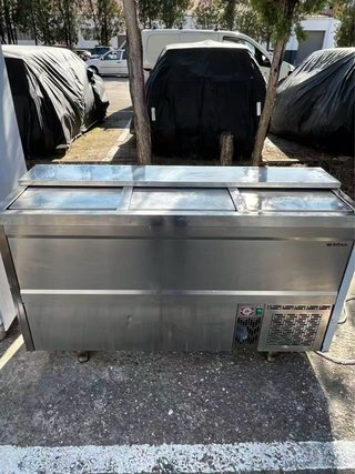 Botellero refrigerado Infrrigo 3 puertas