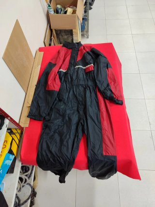 MONOS DE AGUA PARA MOTO