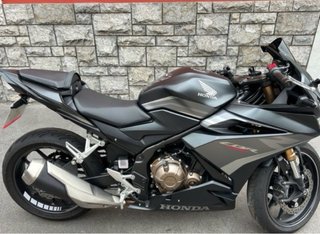 Honda CBR 500 R Negra y Dorada