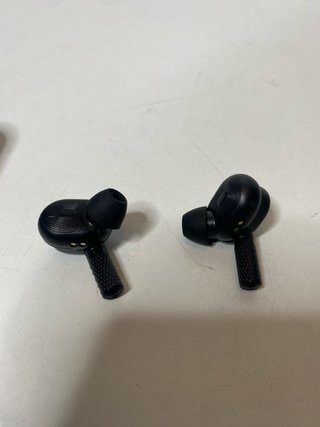 : Auriculares Marshall Motif A.N.C. True Wireless