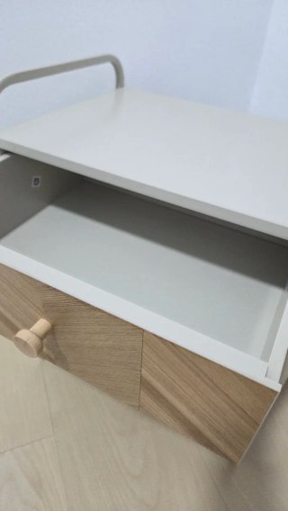 Mesita de noche metal y madera