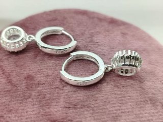Conjunto Plata Collar y Pendientes Circonitas