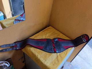 Cinturón Lumbar Negro y Rojo