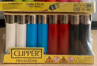 Confezione da 48 accendini Clipper sigillati