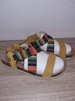Sandalias de piel multicolor
