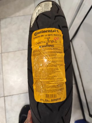 Neumático Continental 120/70 ZR 19 M/C 60W TL