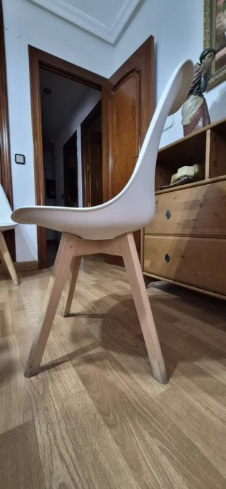 Set di 6 sedie bianche moderne