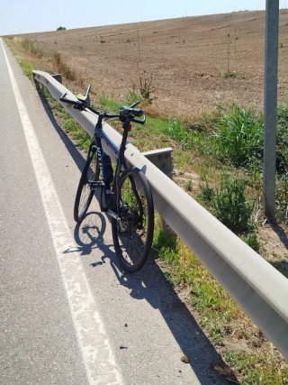 Bicicleta de carretera Vittoria negra
