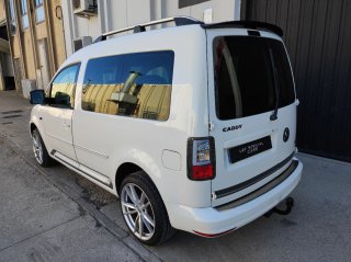 Volkswagen Caddy 1.6TDI (Bola de remolque)