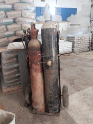 Botella de Oxígeno y Acetileno precio negociable