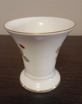 BONITO JARRÓN PEQUEÑO DE PORCELANA, WEDGWOOD