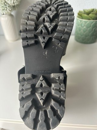 Sandalias Mustang Talla 37 Cuña Alta