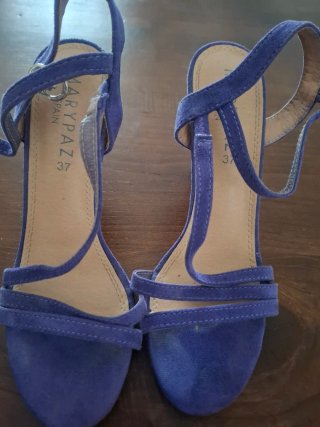 Sandalias Marypaz morado Talla 37.  8 cm