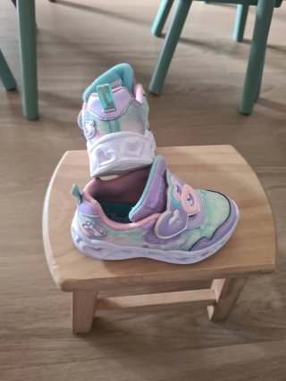 Zapatillas Skechers Corazones Niña Talla 24