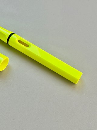 Estilográfica Lamy Safari