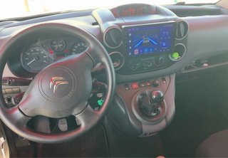 Pantalla 9' Apple CarPlay