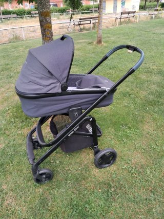 Carrito de bebé Maxi-Cosi gris