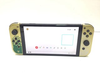 E1203082-0 NINTENDO SWITCH OLED EDICION THE LEGEND