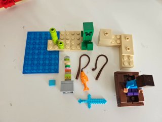 Lego Minecraft Set