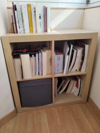 Estantería Cubos Ikea color "efecto roble"