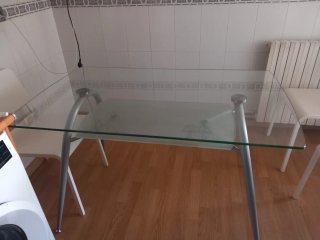 Mesa de cocina cristal y metal