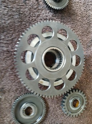 Piñones y eje embrague KTM EXC