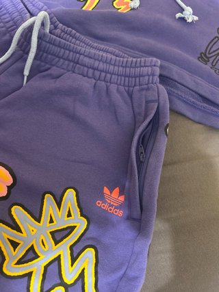 Conjunto Adidas Hoodie y Shorts Multicolor