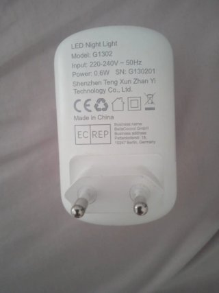 Luz LED Nocturna Gratin Con sensor de luz 2700k