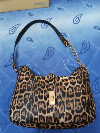 Set borsa e sandali stampa leopardata
