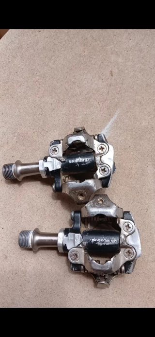 Pedales Shimano XT