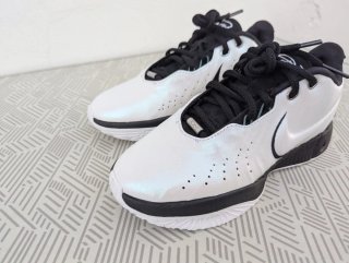 NIKE LEBRON XXI T-35,5, T-36,5