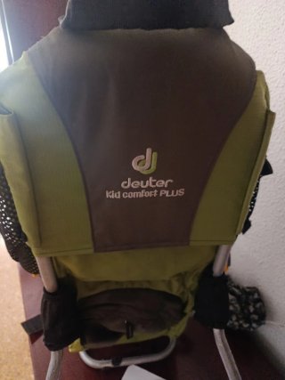 Mochila portabebés senderismo
