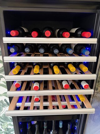 Vinoteca 90 botellas