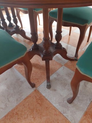 Mesa de comedor y 6 sillas madera