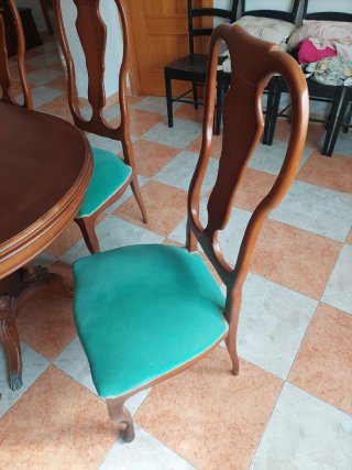 Mesa de comedor y 6 sillas madera