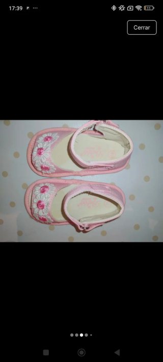 Zapatillas para bebé color rosa