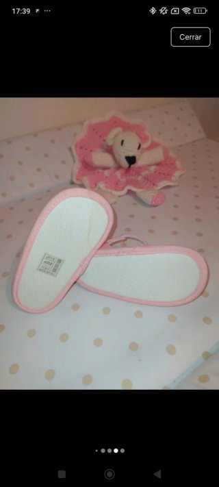 Zapatillas para bebé color rosa